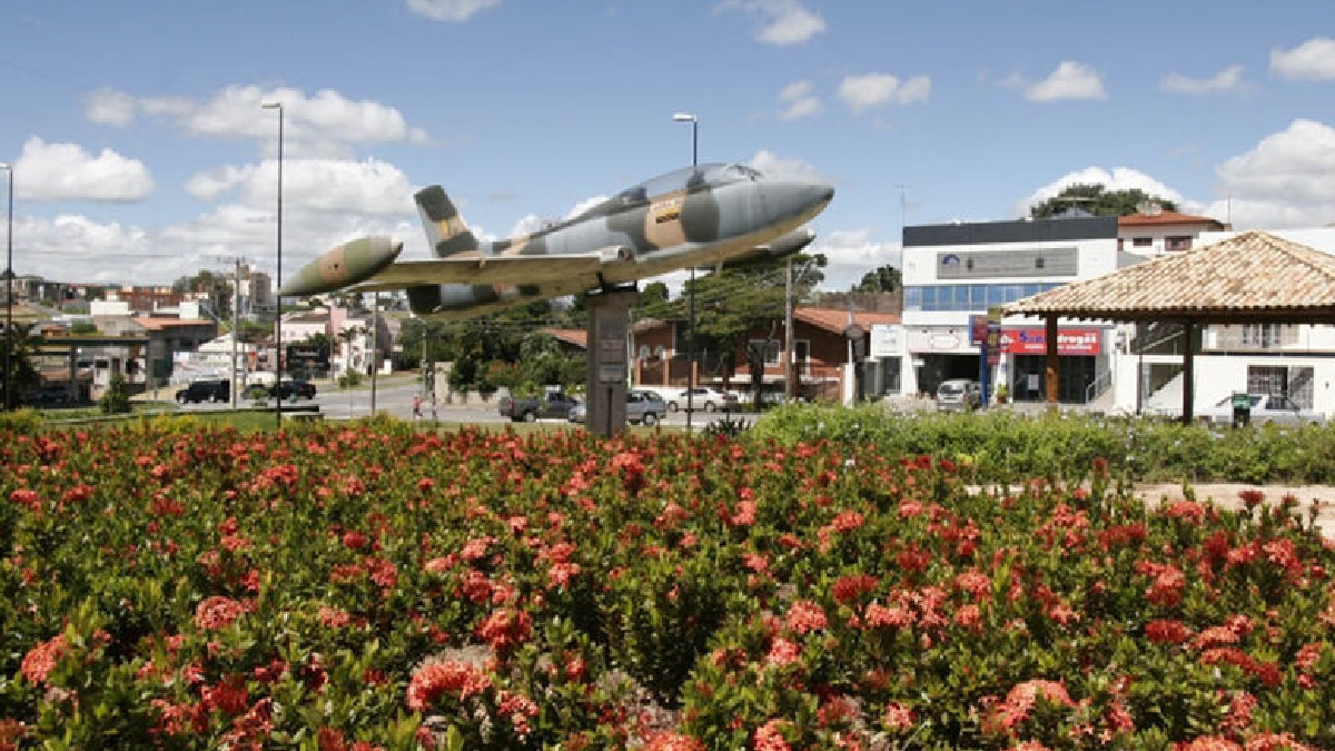 Oficialmente fundada em 1949, a cidade soube preservar suas raízes nas adegas artesanais enquanto abria as portas para a modernidade - (Divulgação/Prefeitura de Vinhedo)