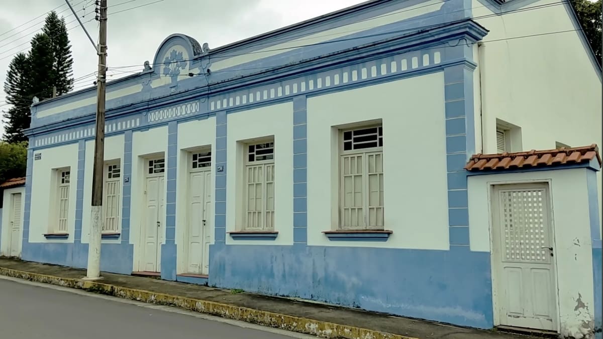 Vista da região urbana e arredores de Queluz - Reprodução:YouTube