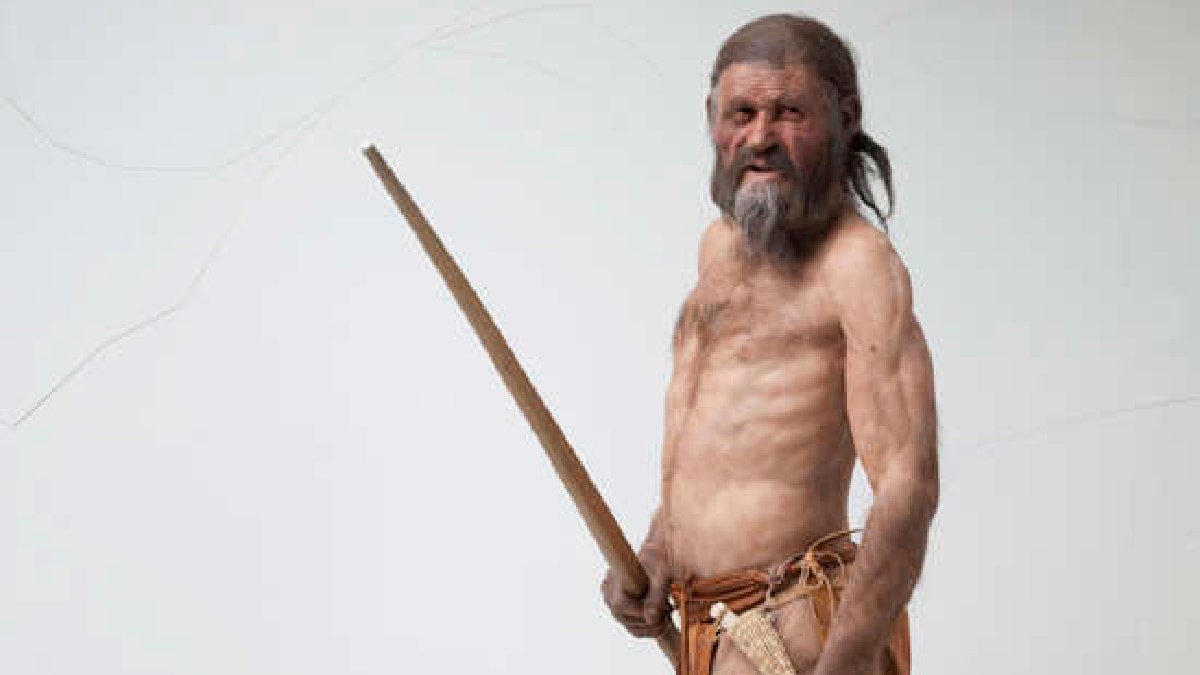 Novo estudo de DNA revela que Ötzi, a múmia de 5 mil anos, tinha pele e olhos escuros, além de ser calvo, diferente das reconstruções anteriores (Foto: South Tyrol Museum of Archaeology/Ochsenreiter)
