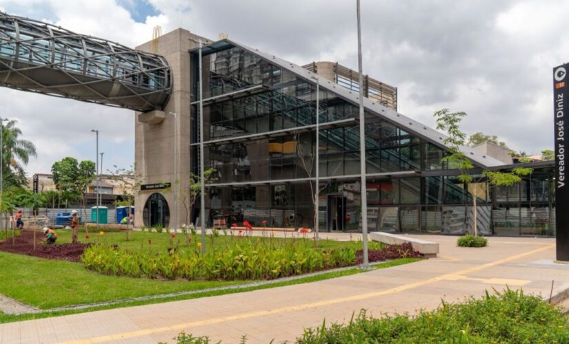 As obras da Linha 17Ouro foram retomadas em 2023 após sucessivos atrasos e já se encontram na etapa final de implantação/Governo de SP