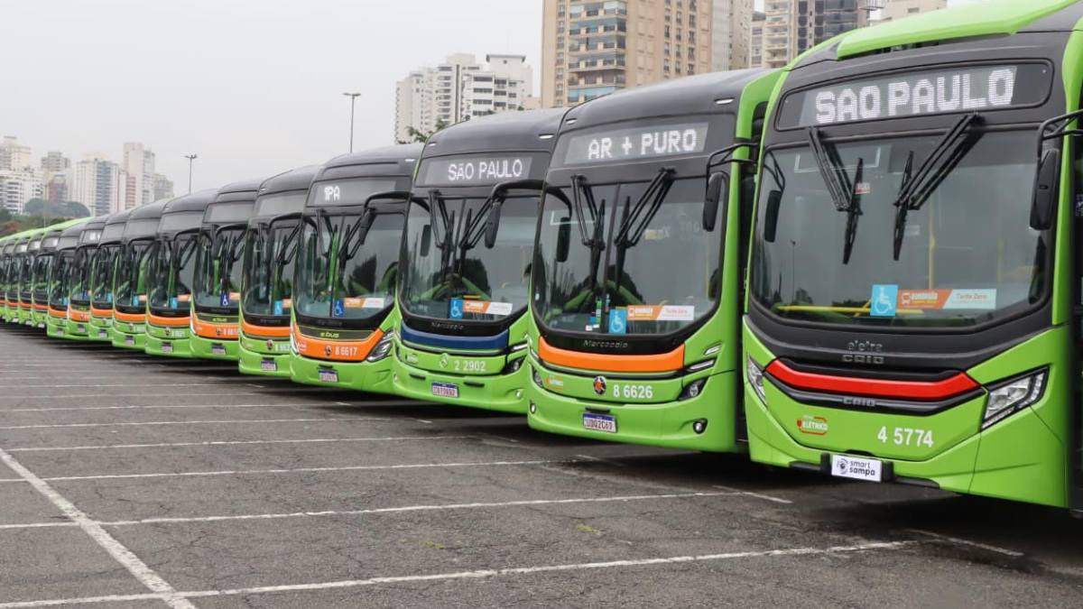Qualidade de vida: A substituição dos motores a diesel por tecnologia limpa altera a paisagem sonora e melhora a qualidade do ar nos grandes corredores. Foto: Divulgação/Prefeitura de SP