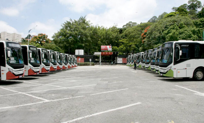 Câmara dos Deputados aprovou o regime de urgência na análise do projeto que institui o marco legal do transporte público coletivo urbano/Thiago Neme/Gazeta de S.Paulo