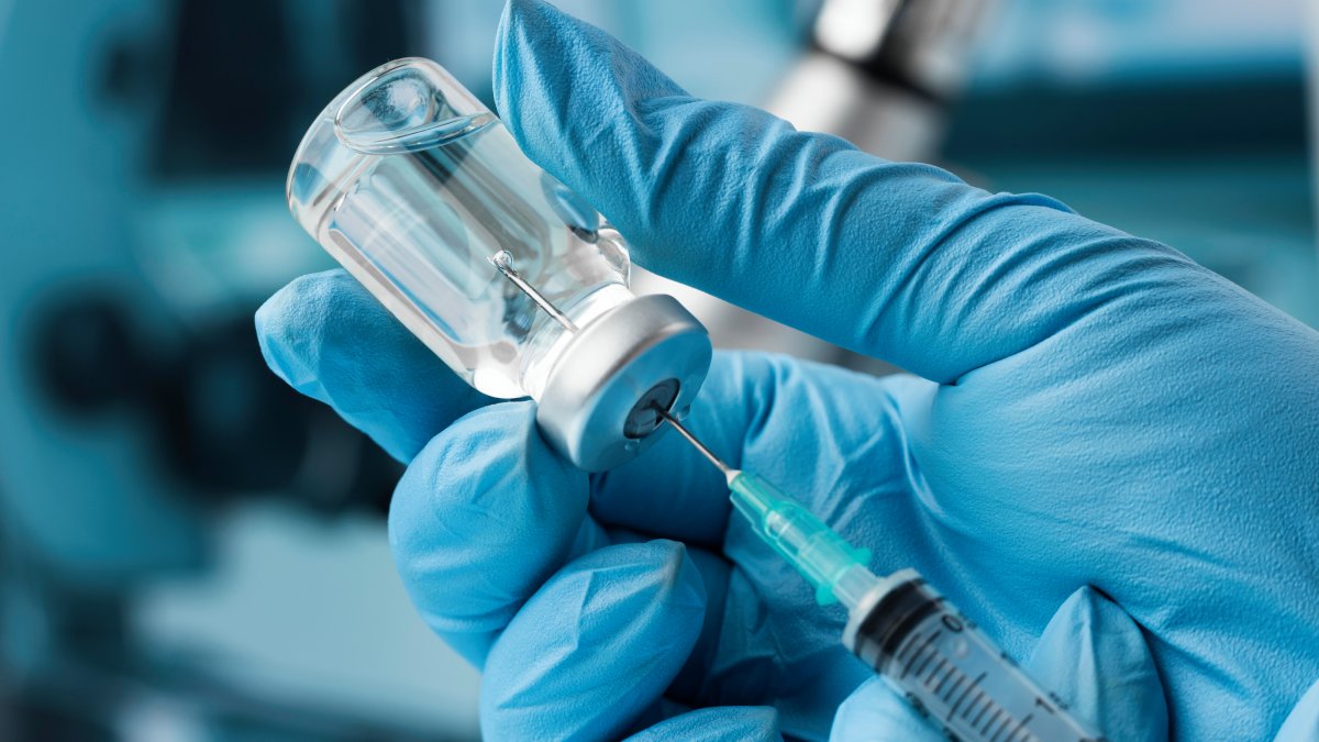 Cientistas estão otimistas que, em apenas uma aplicação, seja possível abaixar os níveis de colesterol