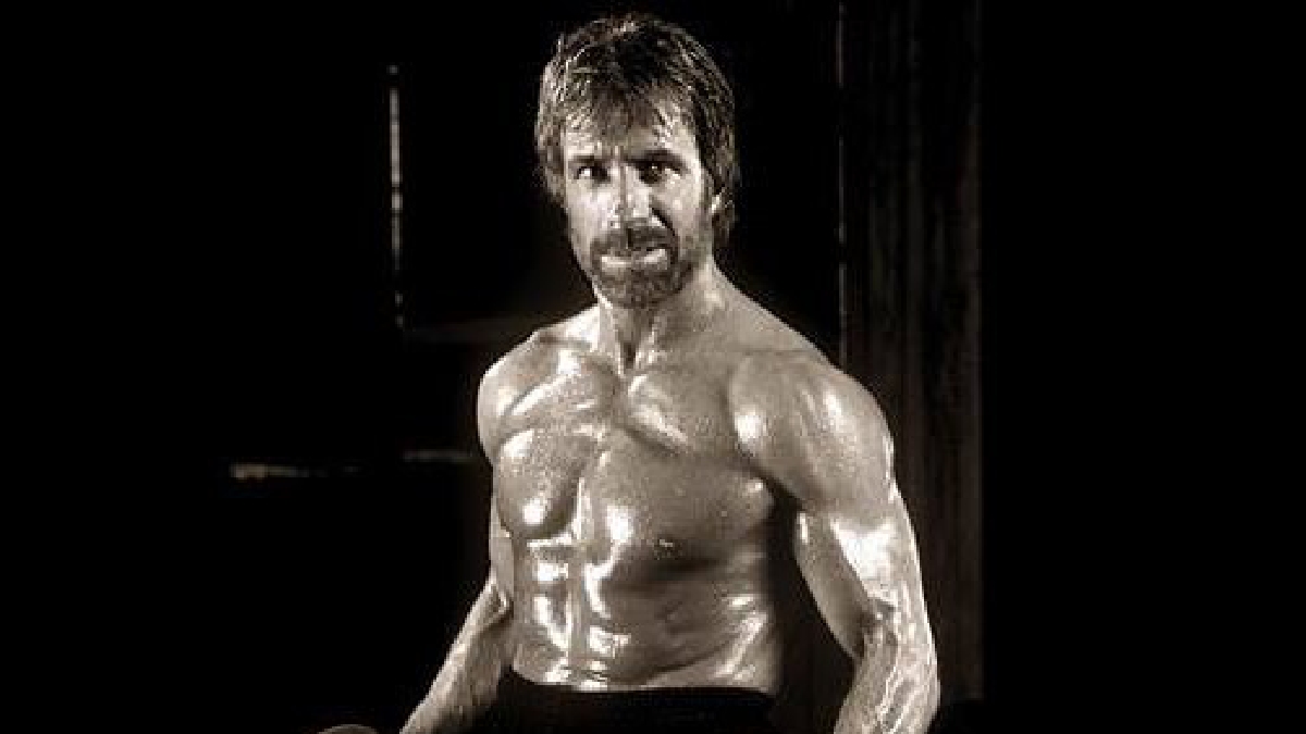 Nascido no estado de Oklahoma em 1940, Chuck Norris serviu na Força Aérea dos Estados Unidos entre 1958 e 1962/Divulgação