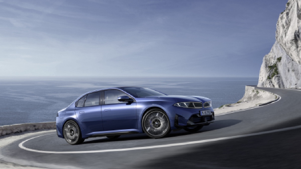 O i3 representa uma interpretação moderna dos traços de design característicos de um sedã BMW/Divulgação