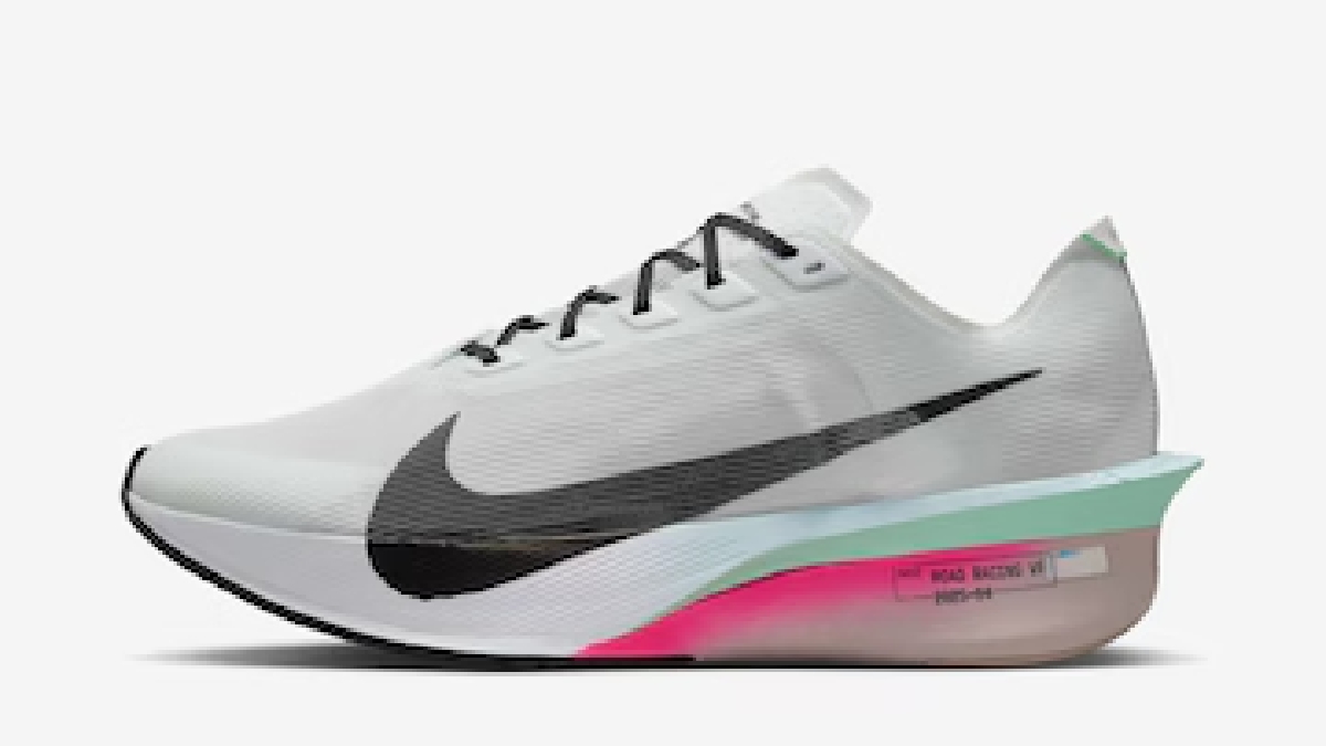 Para atletas mais familiarizados com as corridas e que querem melhorar o desempenho, o Nike Vaporfly 4 é considerado uma excelente alternativa Divulgação/Nike