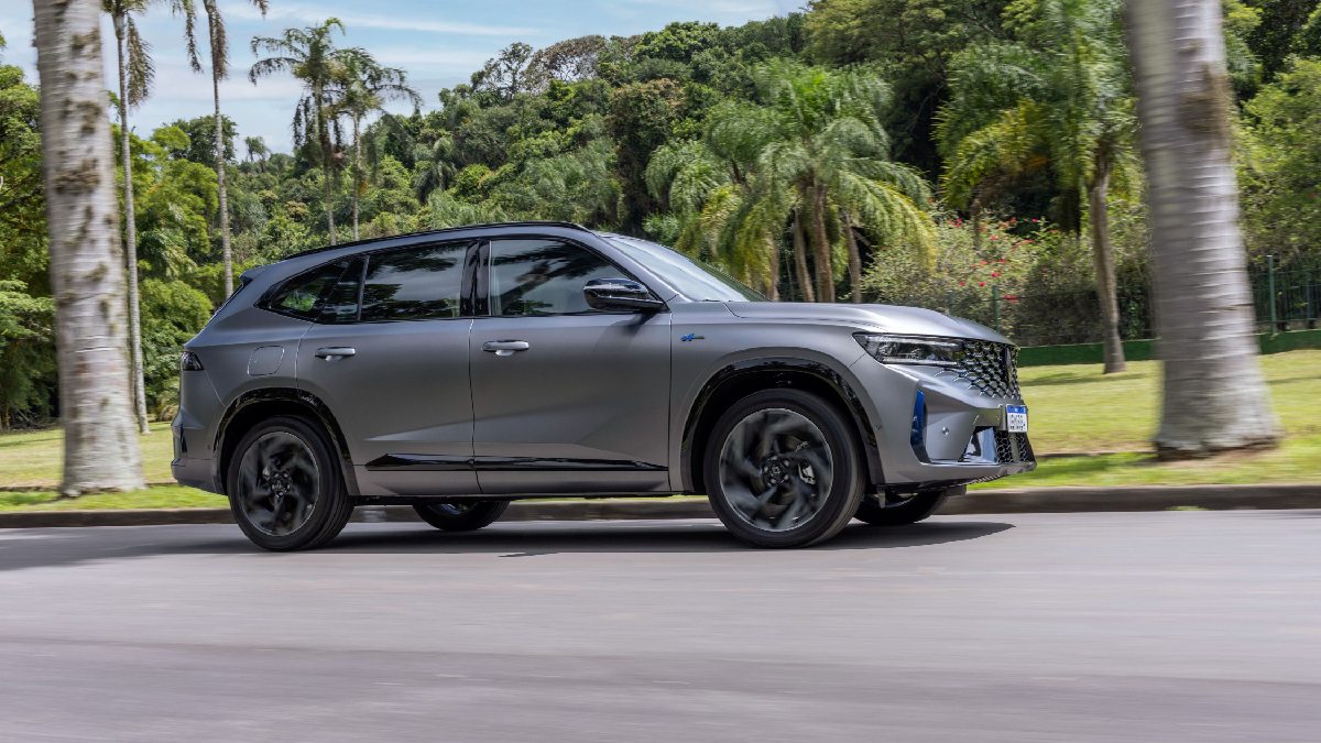 O design externo do Koleos é um fator de diferenciação no segmento, expressando solidez, valor percebido, tecnologias incorporadas e características premium