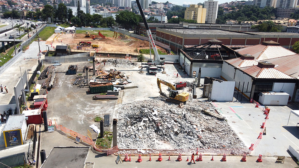 Metrô avança além de São Paulo e inicia obra histórica em Taboão da Serra, na região sudoeste da Grande São Paulo.