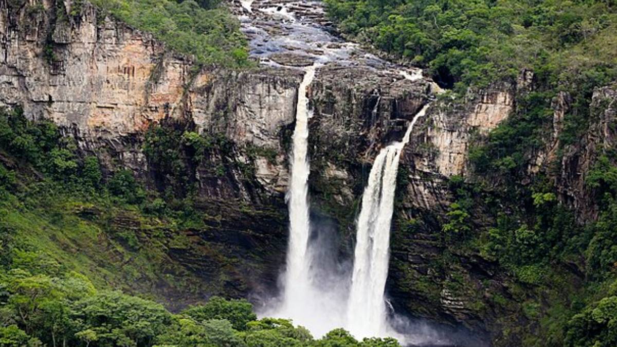 Chapadas brasileiras atraem turistas com clima mais seco e seguro para trilhas