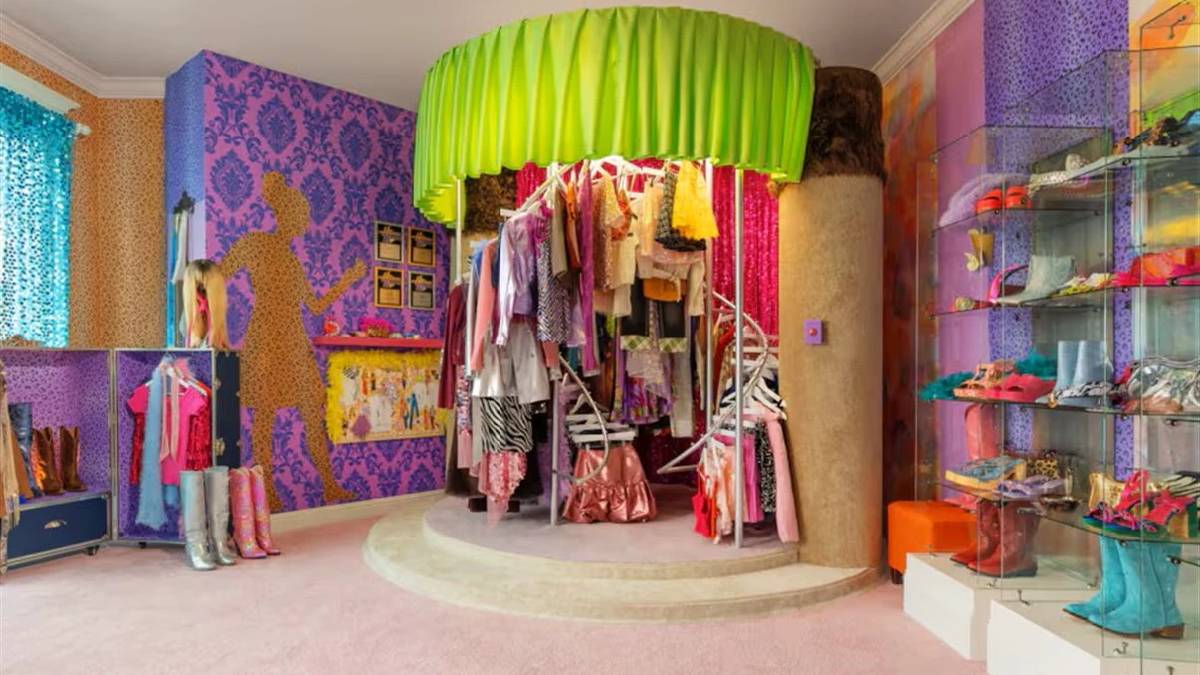 Disney lançou uma ação especial em parceria com o Airbnb que permite aos fãs se hospedarem na casa da série Hannah Montana