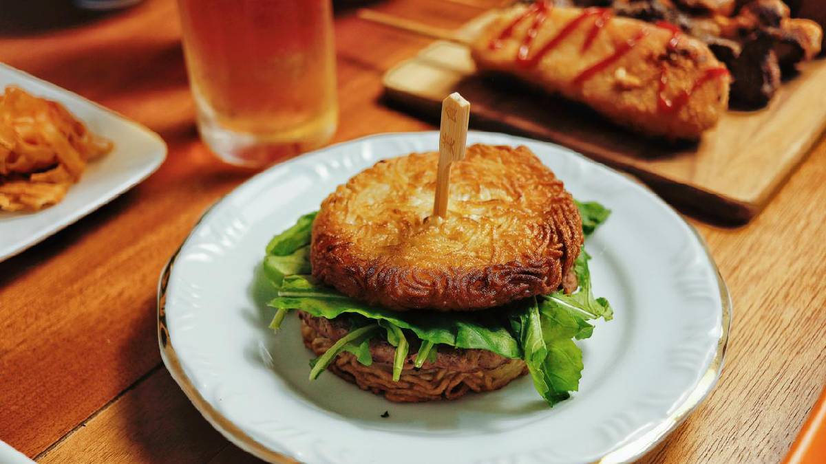 Ramen burguer /Divulgação/Camila Storm