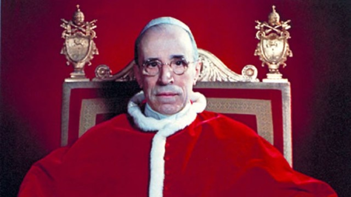 Papa Pio XII (que exerceu o papado de 2 de março de 1939 até 9 de outubro de 1958, por 19 anos) tomou a decisão de encerrar o torneio de futebol após confusão - (Domínio Público)