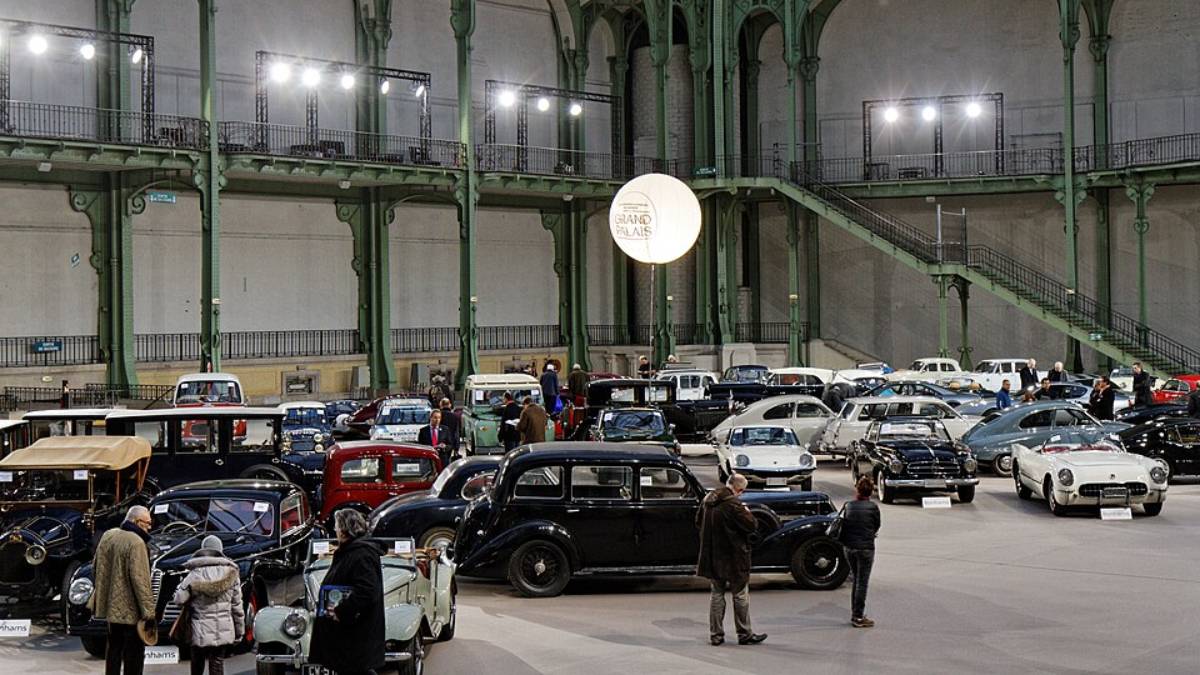 Leilões como os da Bonhams transformam arte em evento (Foto: Wikimedia Commons/Thesupermat)