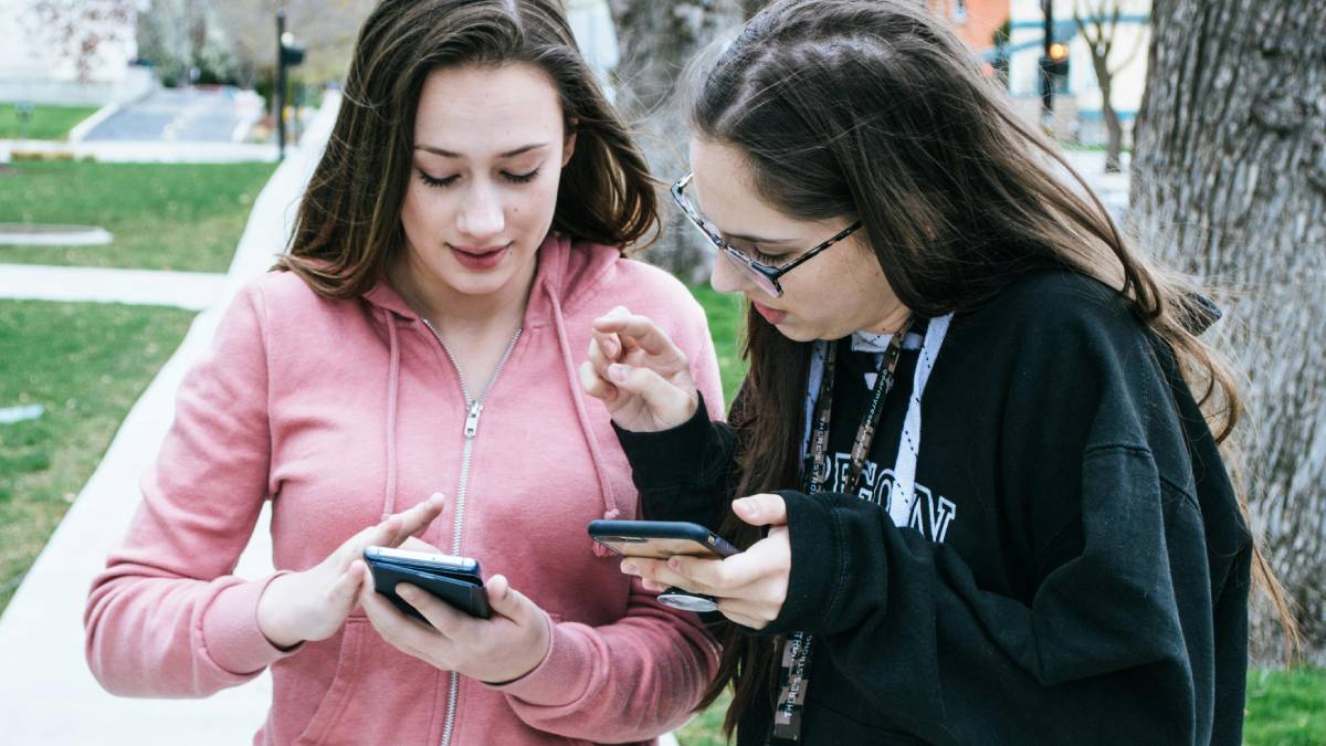 Em caso de perda do aparelho, alerta pode ser emitido por pessoa de confiança. Foto: Pexels