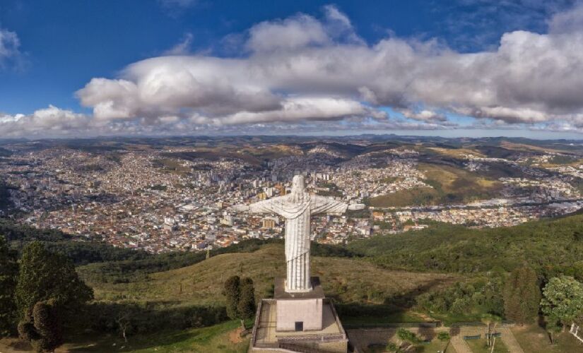 A cidade de Poços de Caldas, em Minas Gerais, é uma opção encantadora para se conhecer - (Divulgação/Prefeitura de Poços de Caldas)