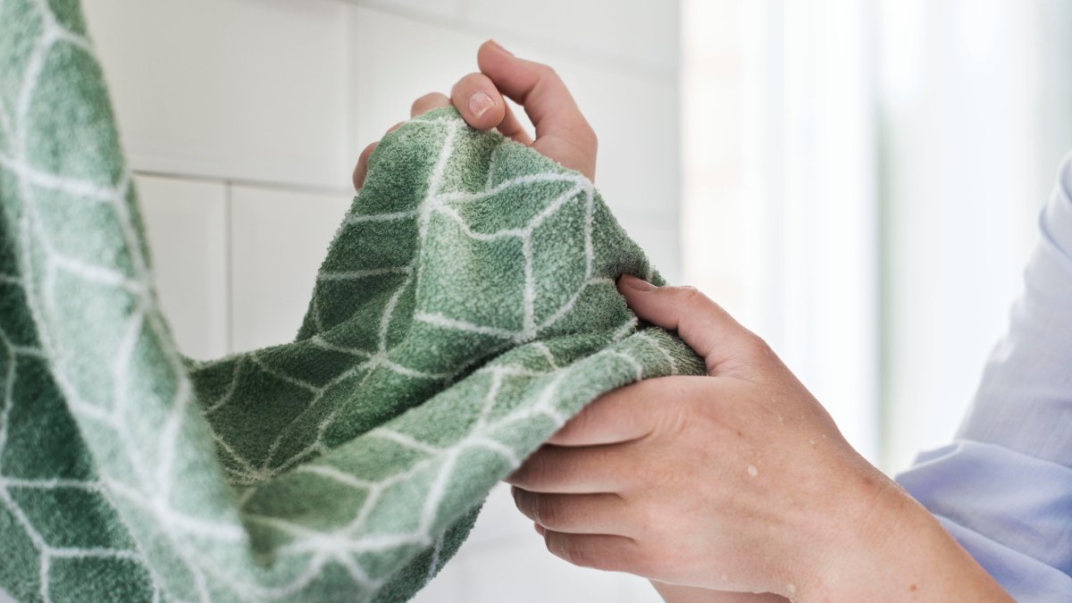 Separação traz vantagens simples no dia a dia; além de reduzir riscos de contaminação, também melhora o desempenho na secagem dos utensílios