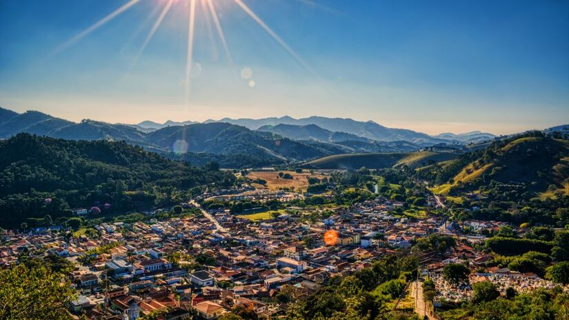 O apelo da cidade está justamente no equilíbrio entre sossego e movimento.