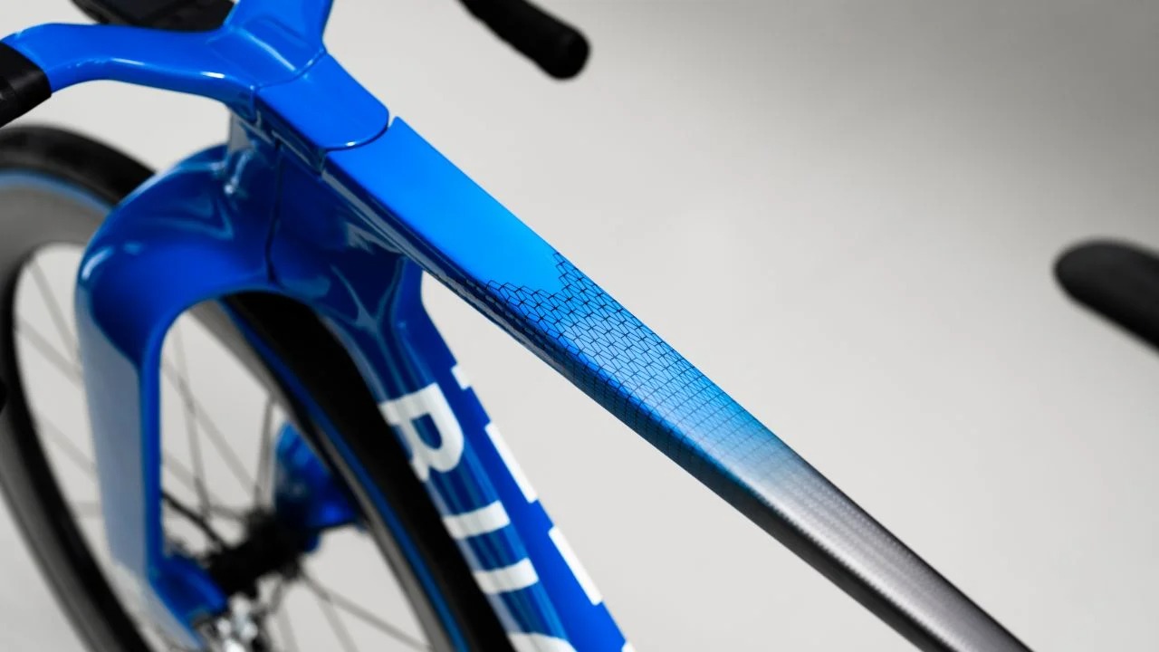 Apenas 250 unidades foram produzidas, tornando a superbike um item exclusivo e de difícil acesso/Divulgação/Bugatti