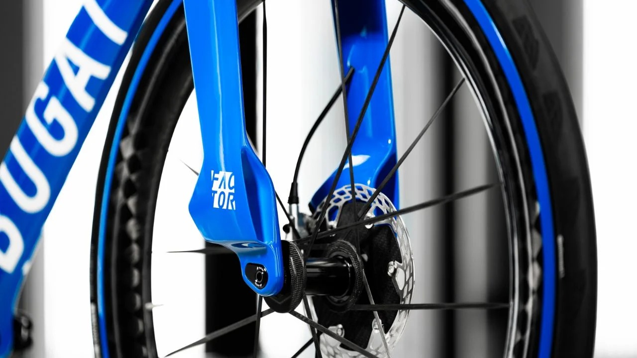 Apenas 250 unidades foram produzidas, tornando a superbike um item exclusivo e de difícil acesso/Divulgação/Bugatti