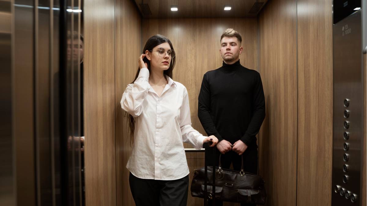 Você já entrou em um elevador e percebeu que o painel pula do 12 direto para o 14?