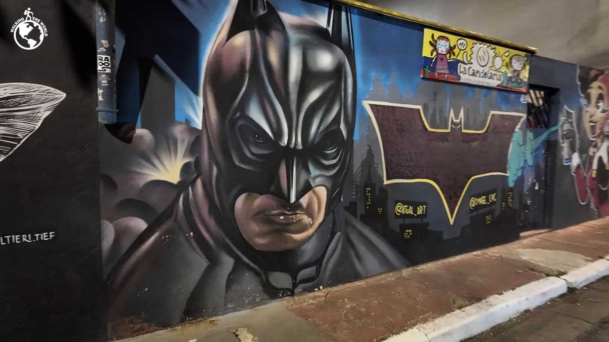 Paredes do Beco do Batman impressionam com grafites vibrantes e cheios de significado - Reprodução/YouTube