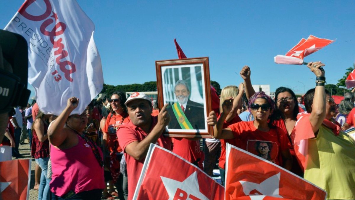 A pesquisa sugere que esse padrão favorece a busca por respostas simples e fortalece a polarização, especialmente nas redes sociais (Foto: Antonio Cruz/Agência Brasil)