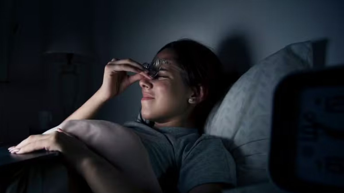 Acordar exatamente às 3h da manhã envolve explicações fascinantes que unem o funcionamento do corpo humano ao despertar da nossa intuição