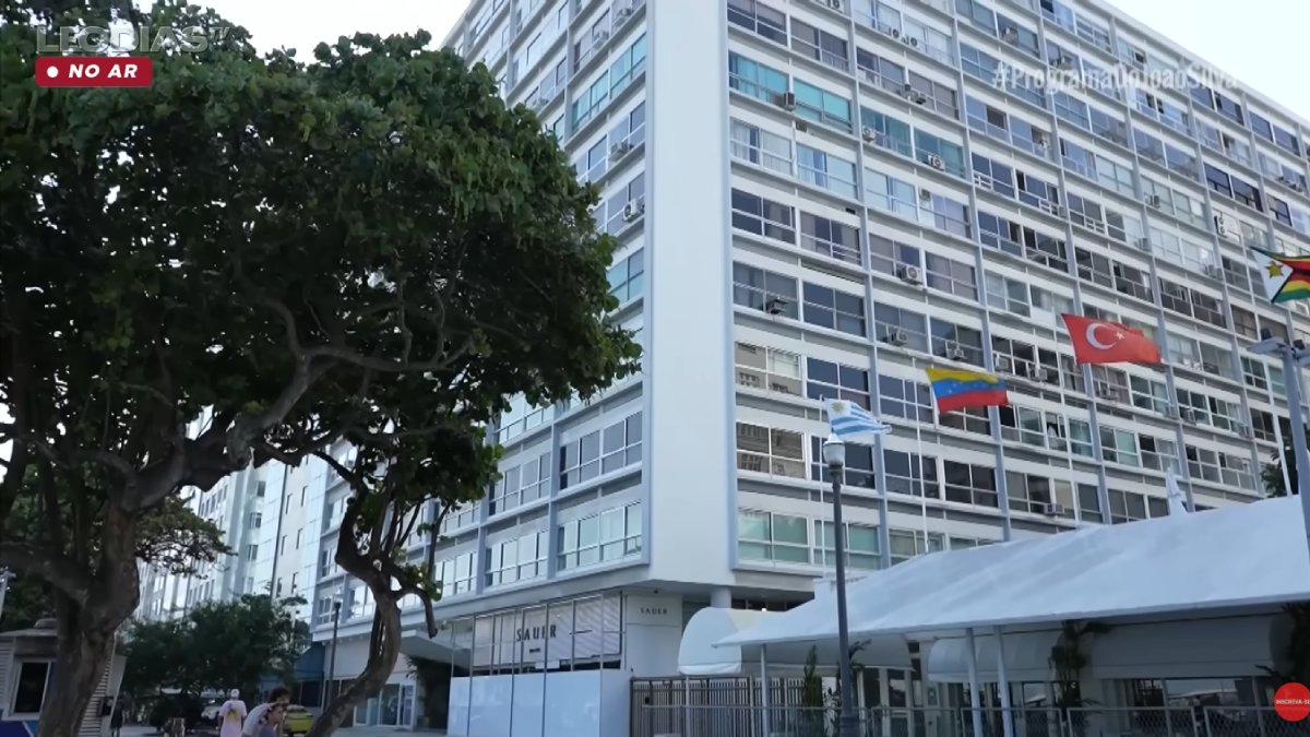 Agora a socialite vive em Ipanema, num apartamento de alto luxo