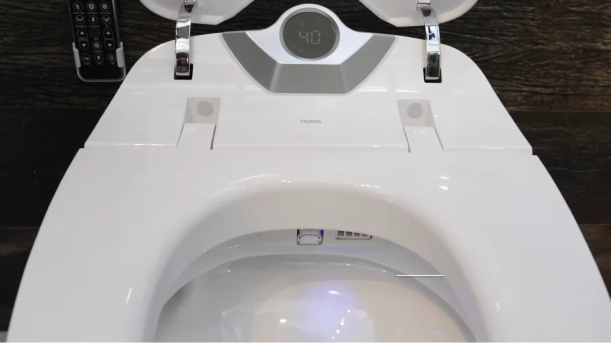 Os washlets são vasos inteligentes que prometem tornar o papel higiênico obsoleto até o ano de 2026