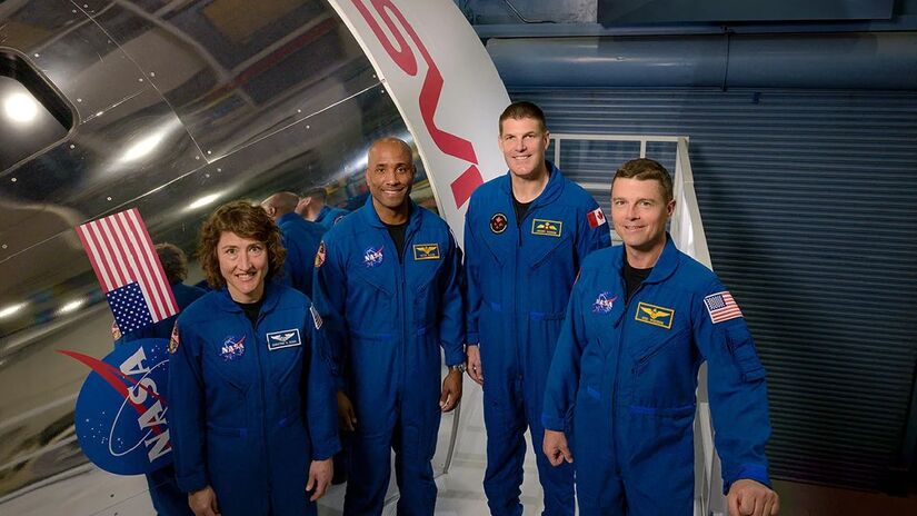 A tripulação do foguete Orion é composta por quatro astronautas. Eles são: Reid Wiseman, Victor Glover, Christina Koch e Jeremy Hansen/Divulgação/Nasa