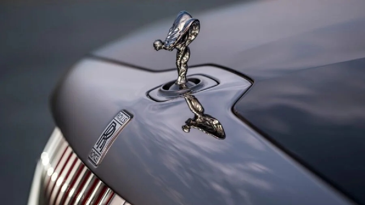 A iniciativa combina um veículo coachbuilt desenvolvido pela Rolls-Royce com um programa de exclusividades elaborado ao longo dos anos/Divulgação