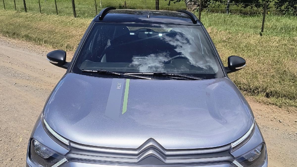 No C3 XTR, que utiliza o propulsor 1.0 Firefly aspirado, a história de "carro com pretensões aventureiras" é só "para inglês ver"/Divulgação