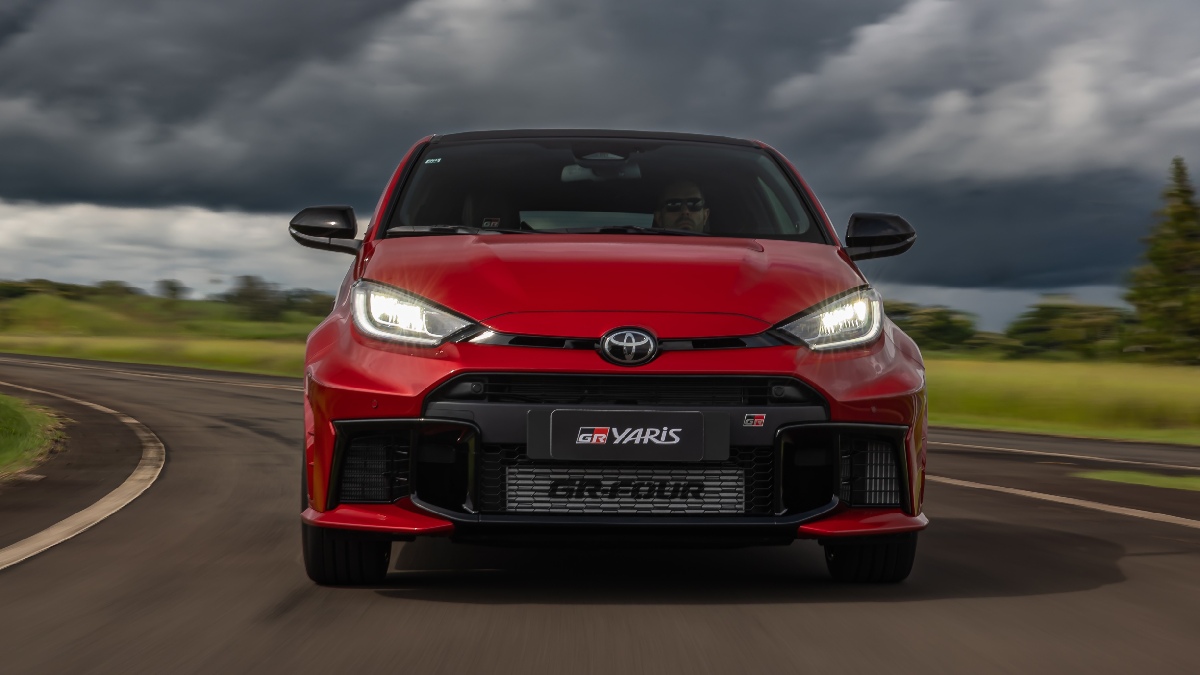 O novo Toyota GR Yaris desembarca oficialmente no Brasil neste início de mês cercado de expectativa e já com status de objeto de desejo/Divulgação