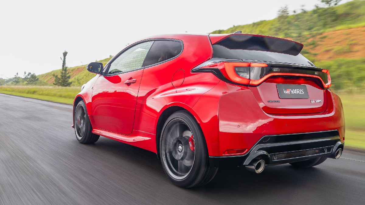 O novo Toyota GR Yaris desembarca oficialmente no Brasil neste início de mês cercado de expectativa e já com status de objeto de desejo/Divulgação