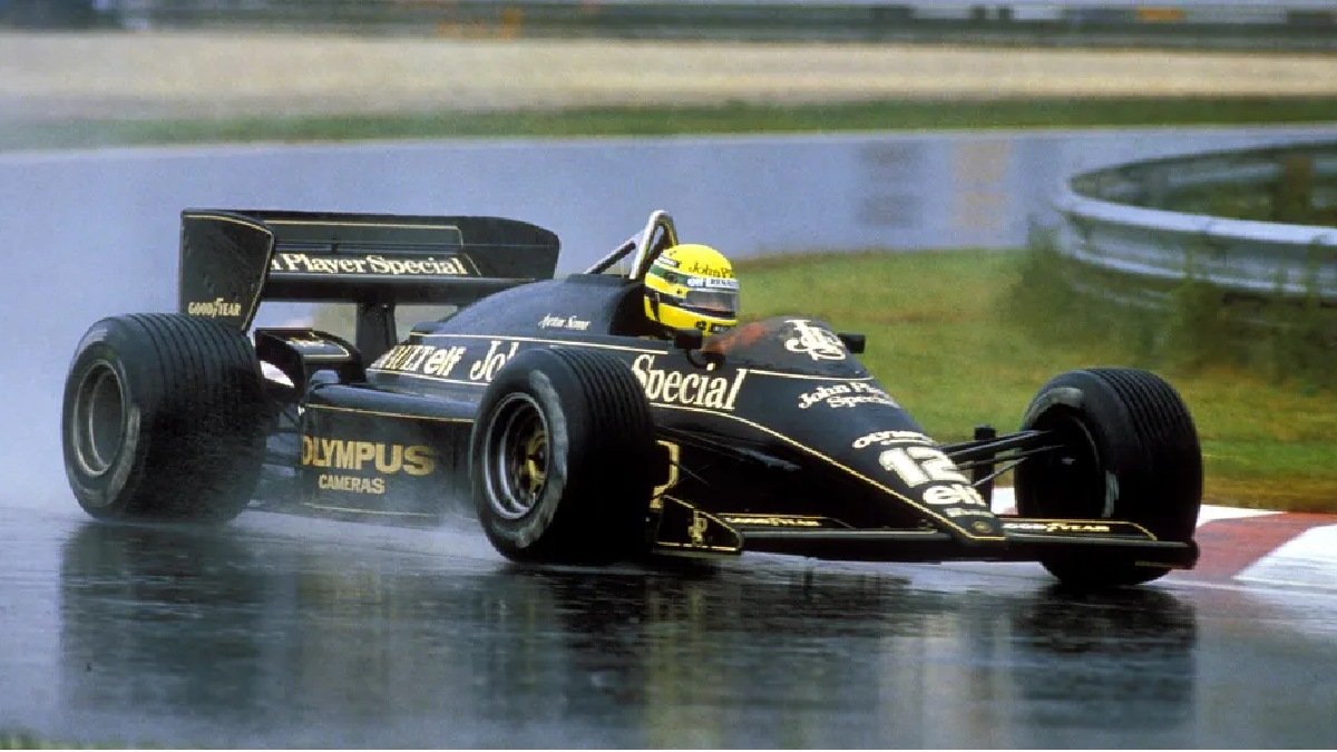 Ayrton Senna conquistou sua primeira vitória na Fórmula 1 pela Lotus