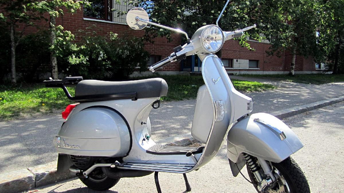 A história da Vespa nasceu da necessidade de mobilidade básica na Itália do pós-guerra/Divulgação