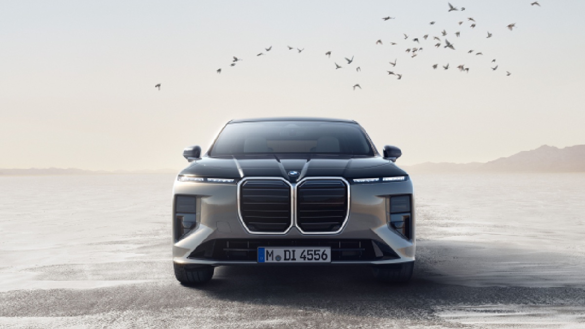 Ao iniciar a implementação das tecnologias da Neue Klasse, Dingolfing reassume o papel de principal fábrica dos novos modelos de luxo da BMW/Divulgação