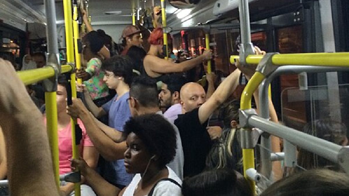 Em São Paulo, o deslocamento também pesa na rotina (Foto: Alessandra.yuri / Wikimedia Commons)