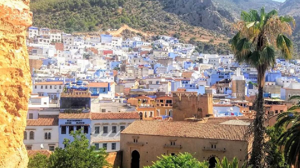 A Kasbah é uma das construções históricas ligadas à formação da cidade e fica perto da praça central da medina (Foto: ZLAIJI ABDELLATIF / Wikimedia Commons)