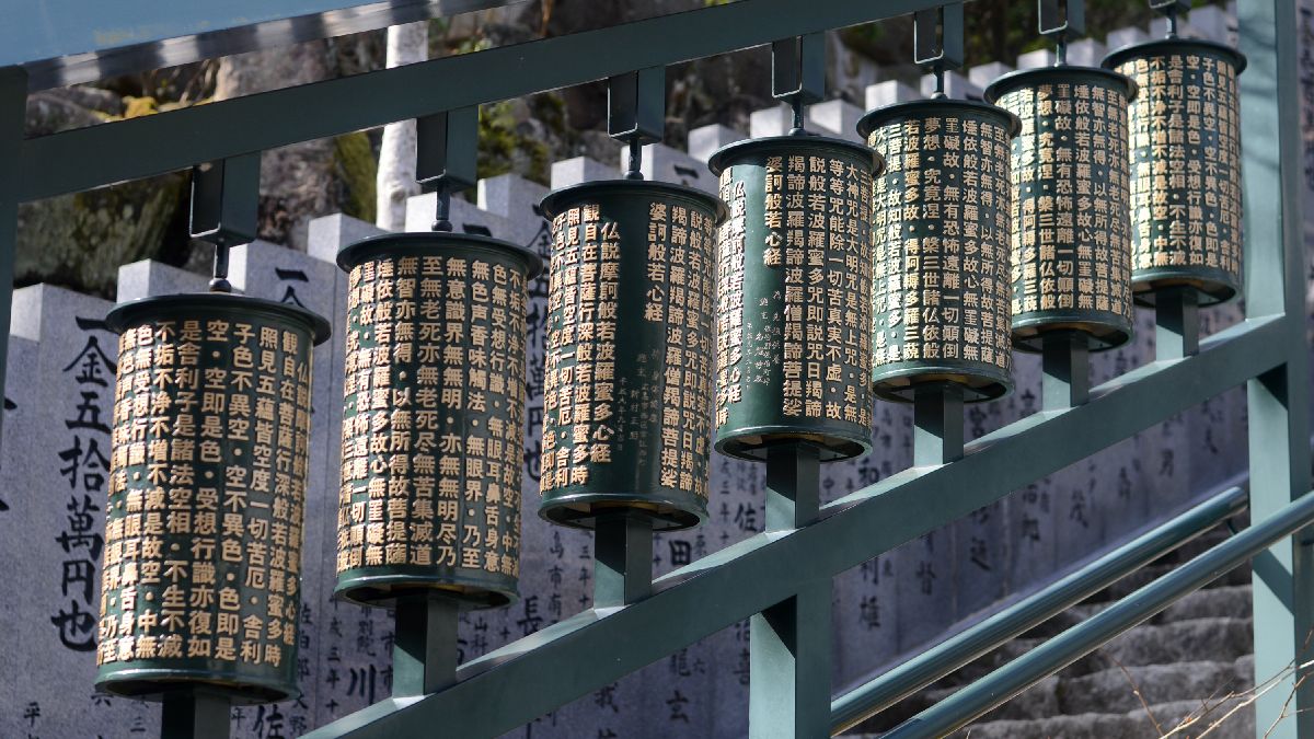 A arquitetura budista é um dos símbolos visuais mais reconhecíveis da presença cultural japonesa, tema central da reportagem sobre Bastos (Foto: akufh1110 / Pixabay)