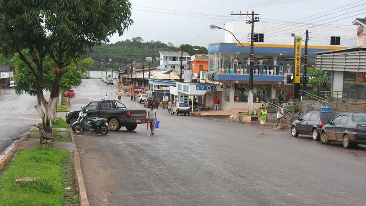 Antes da exploração, o município apresentou um PIB per capita de R$ 18.536,44 em 2021, segundo dados do IBGE. Uma fração da média nacional, que é de aproximadamente R$ 53.886 (Foto: PoM / Wikimedia Commons)
