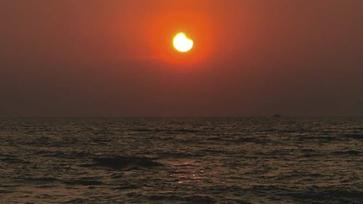 Observação de um eclipse parcial (Foto: Ashbel Rego / Pexels)