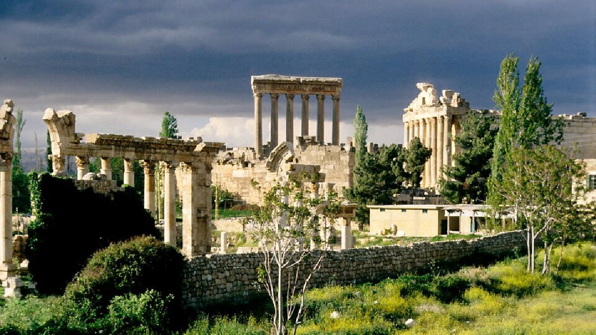 Ruínas de Baalbek, Líbano (Foto: LBM1948 / Wikimedia Commons)
