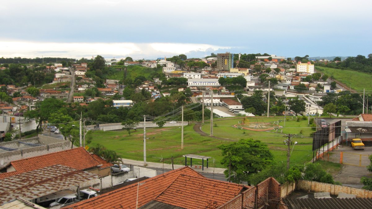 A localização estratégica no Vale do Paraíba oferece a infraestrutura de uma grande capital com o acolhimento típico do interior (Foto: Beriev/Wikimedia Commons)