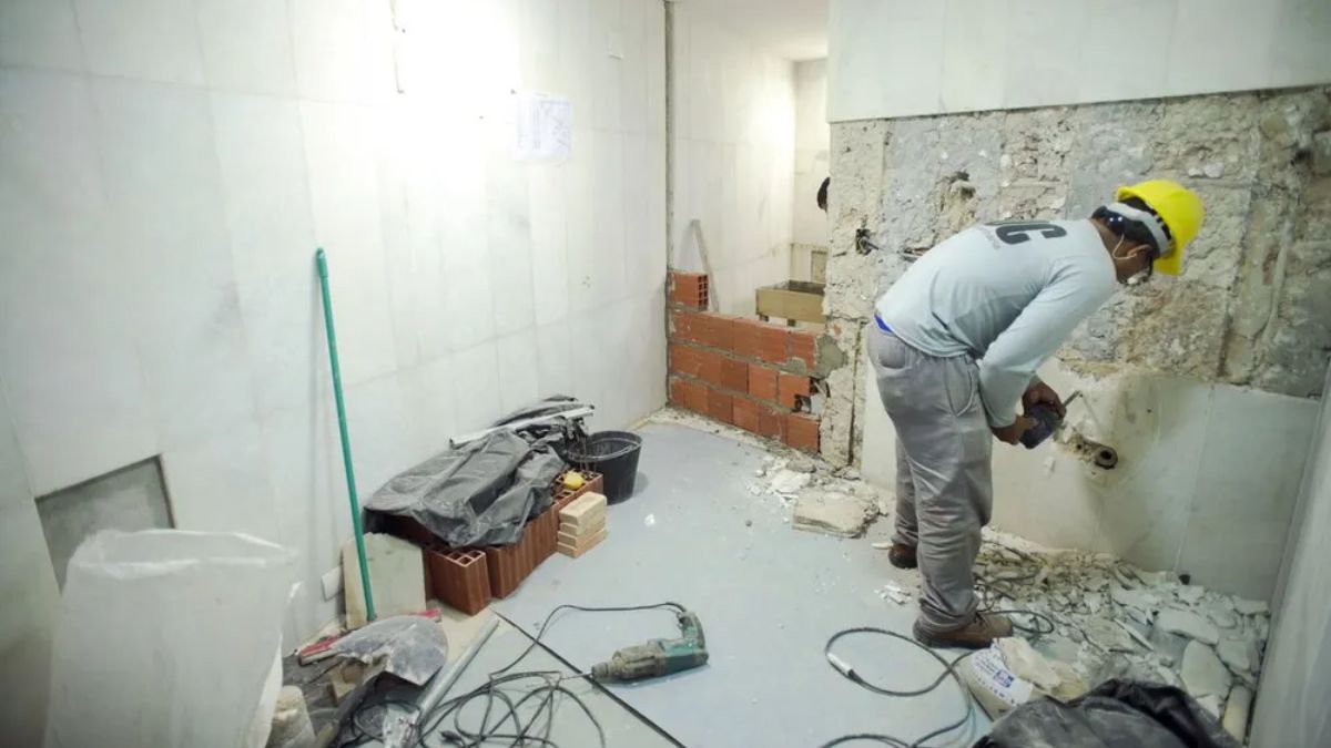 Compra de materiais de construção é um dos itens permitidos no financiamento do Reforma Casa Brasil, que agora oferece até R$ 50 mil por família. Marcelo Camargo/Agência Brasil