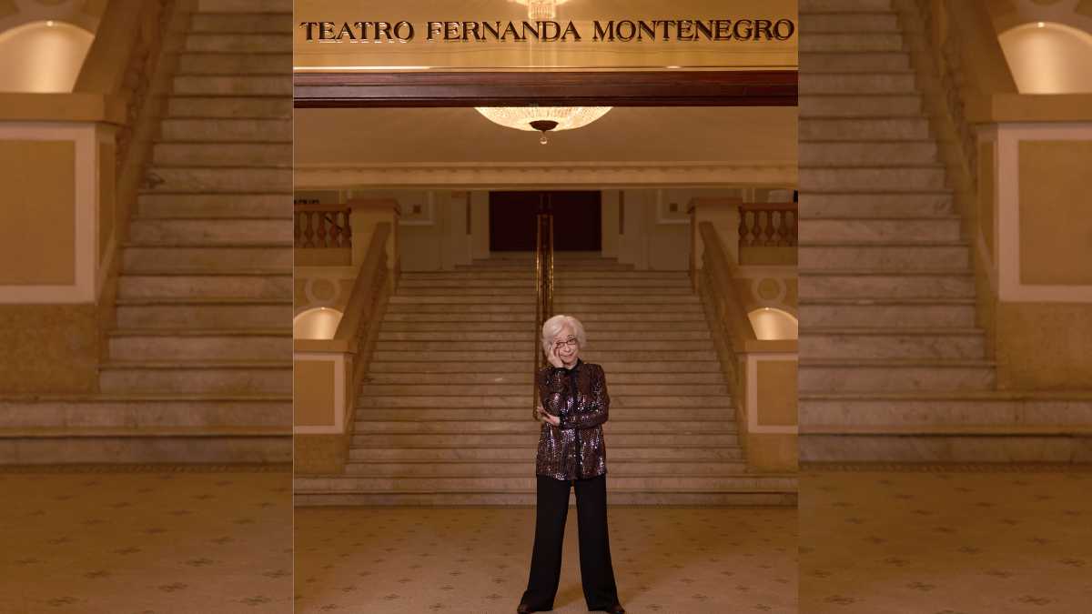 Aos 96 anos e com mais de oito décadas dedicadas às artes cênicas, com trabalhos entre teatro, cinema, televisão e rádio, Fernanda é a atriz que mais vezes ocupou o palco do hotel.
