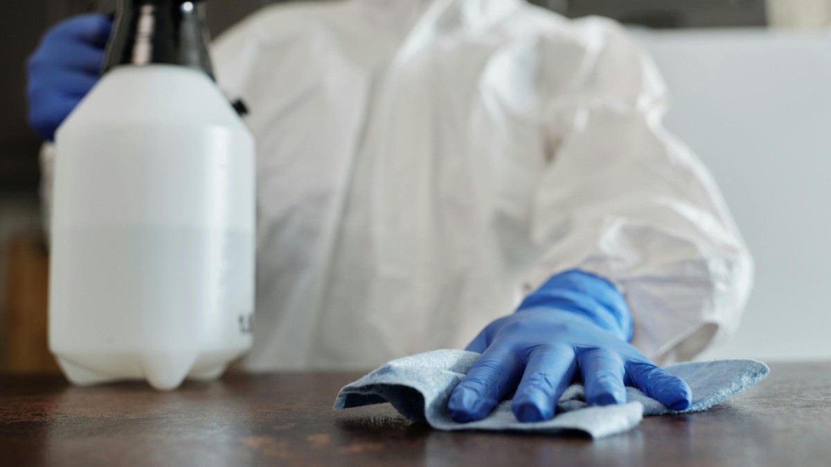 2. Água sanitária e desinfetante