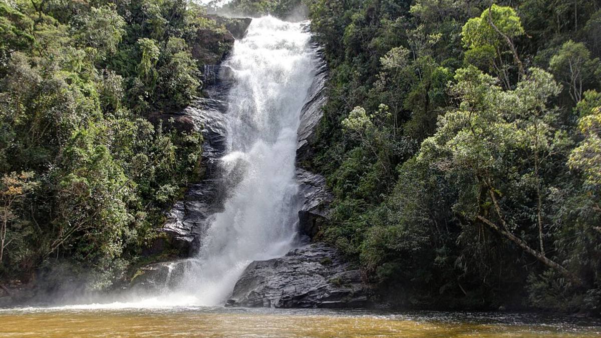 Cachoeira Santo Isidro (Foto: Halley Pacheco de Oliveira/Wikimedia Commons)