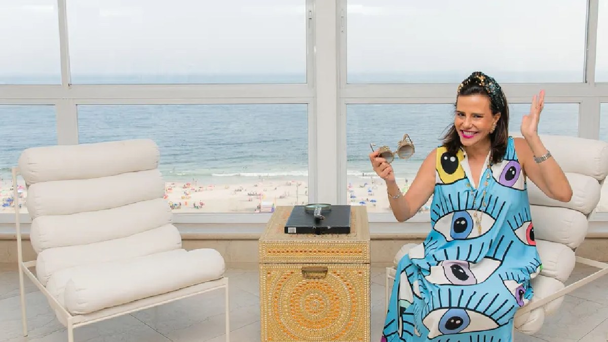 Novo apartamento de Narcisa tem visão panorâmica do mar