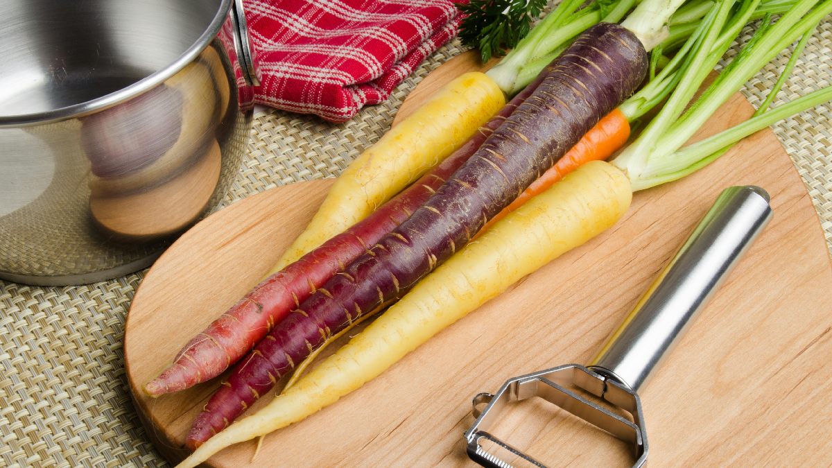 Essa transformação ocorreu ao longo dos séculos e está relacionada às escolhas feitas por agricultores e ao interesse por variedades mais nutritivas
